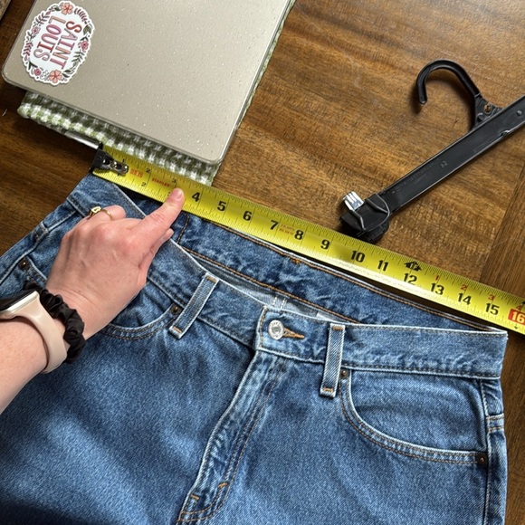 Vintage Levi's 505 Straight Jeans in Deep Blue 2004 12 - Picture 8 of 10